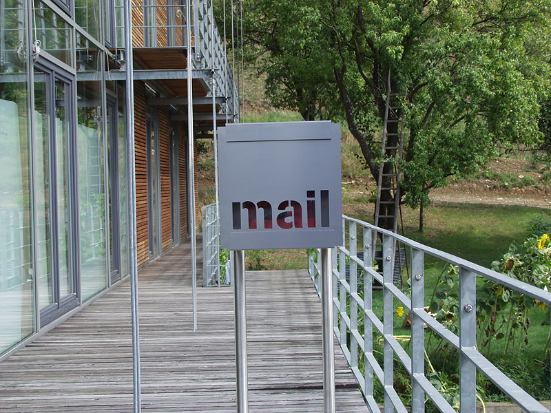 keilbach design Briefkasten glasnost.glass.mail